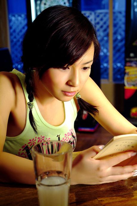 Asian chick is to die for with a perfectly curvy body in a bikini