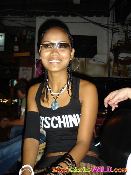 SExy Thai teen comes home and takes a hot bubble bath