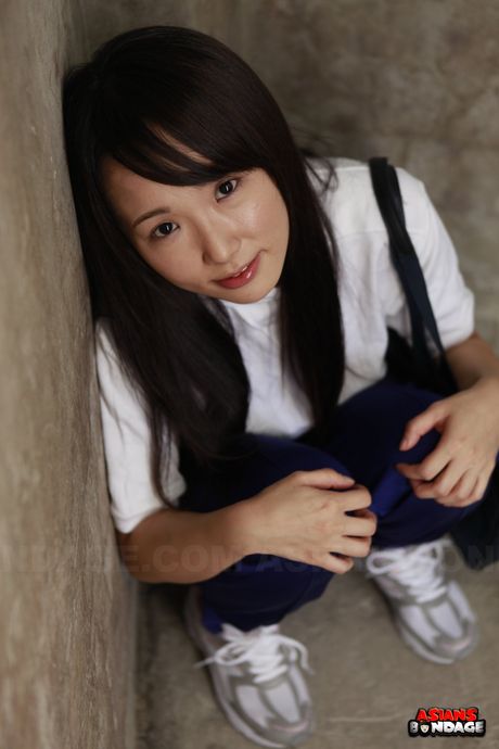 Fantastic Asian MILF Ai Mizushima displays her tiny tits and exhibits perfect body