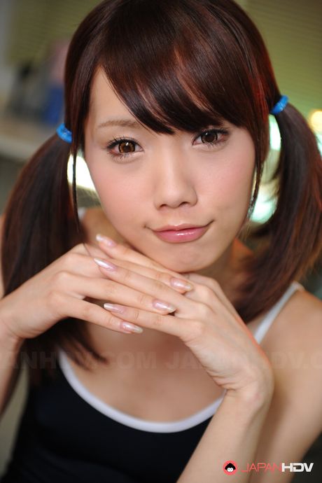 Hot Japanese chick Ageha Kinoshita in a sexy bodysuit loves posing