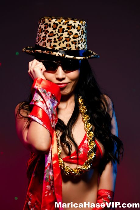 Marica Hase : Sexy Marica all dressed up